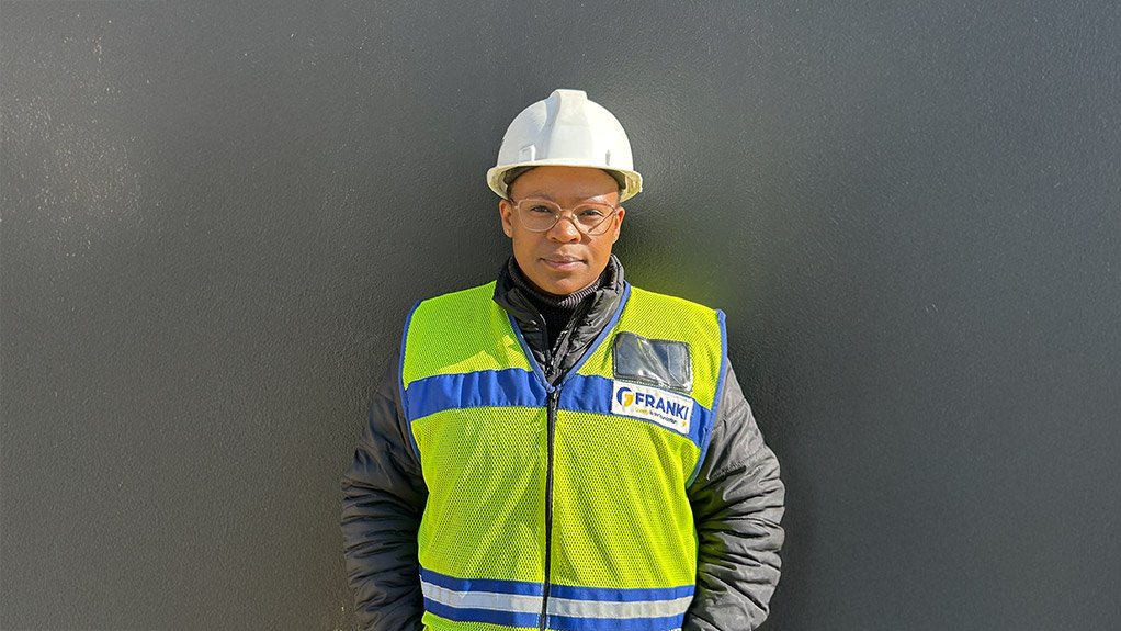 Nosindiso Kleintjie Mpengesi - Junior Contracts Manager