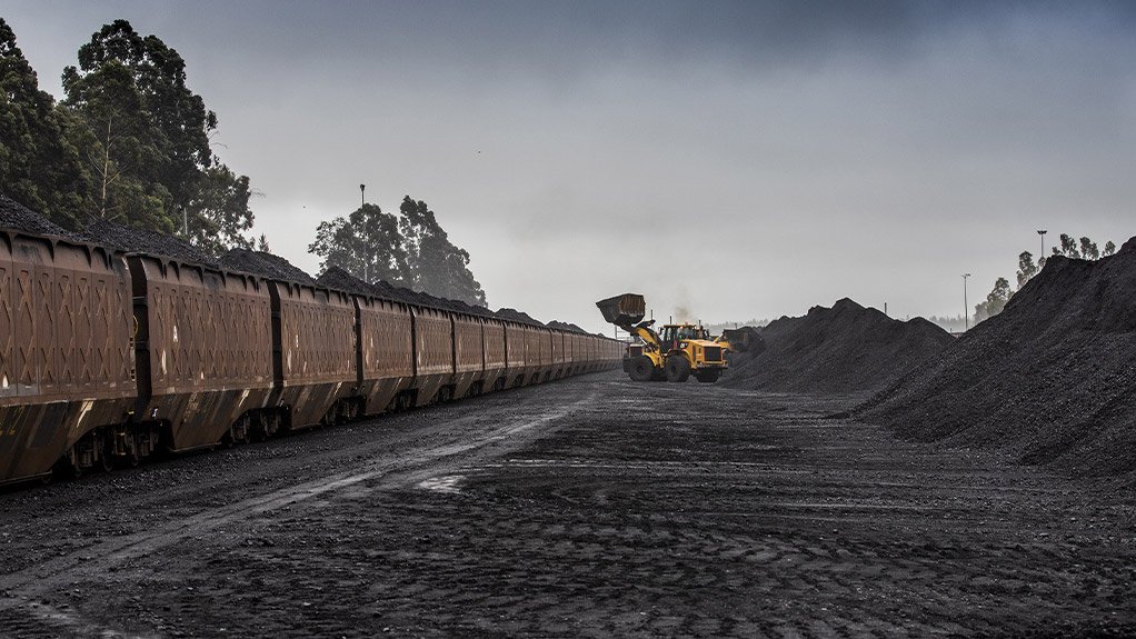 Menar gains critical rail access