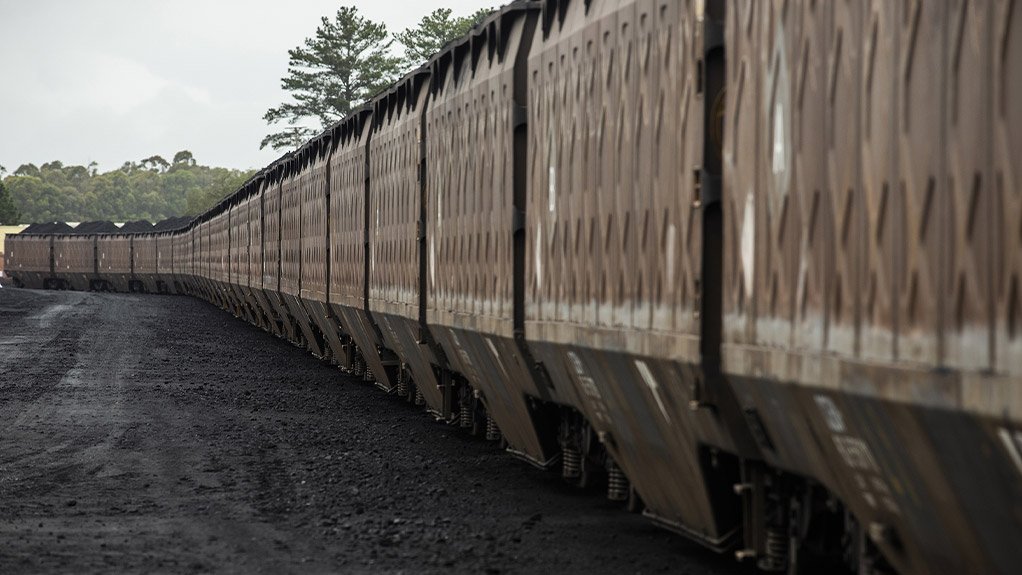 Menar gains critical rail access