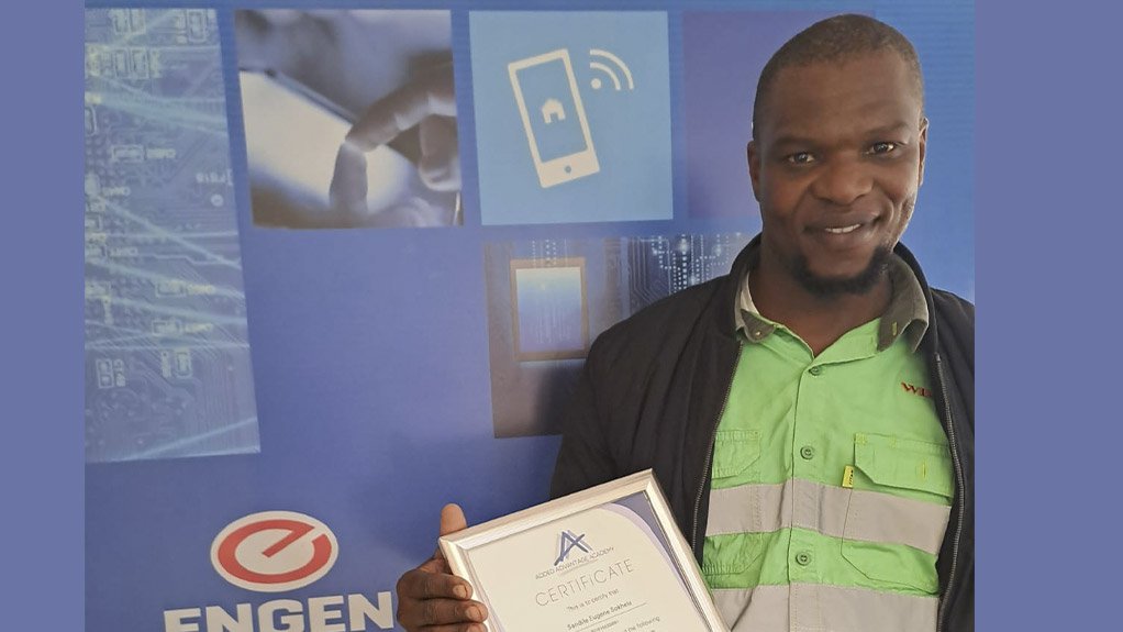 Engen helps open digital doors for another 72 South Durbanites  