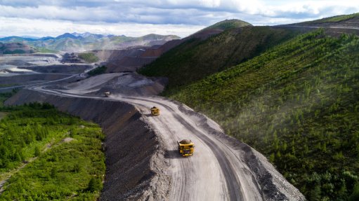 Polyus' first-half profit jumps 20% on high gold prices