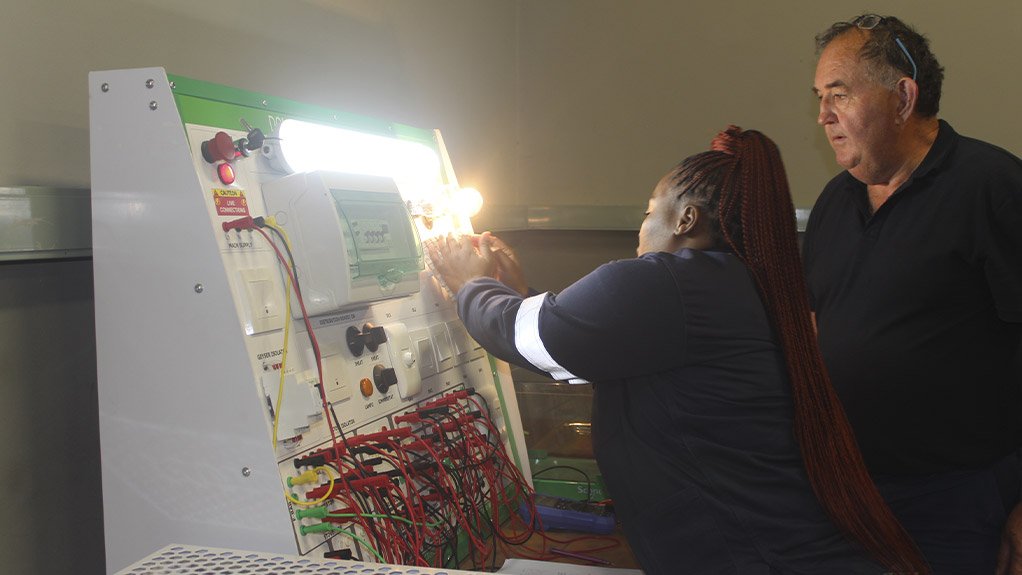 Eastcape Midlands College and the Schneider Electric Foundation launch electrical Centre of Excellence