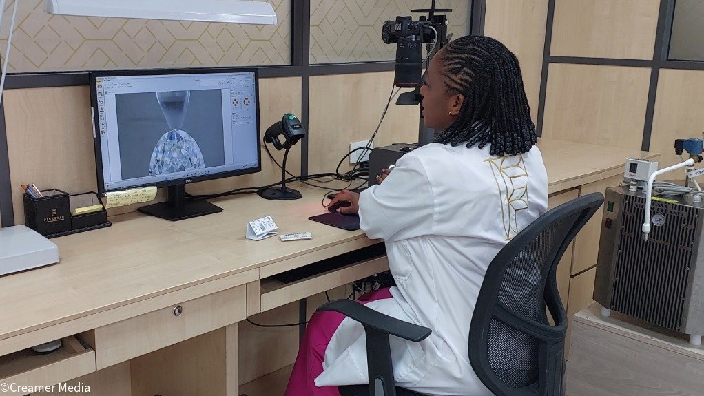 Finestar rough diamond cutting and polishing facility in Gauteng