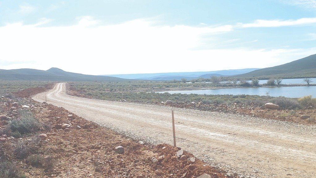 At the Karreebosch Wind Farm facility, Concor ensures careful management of the road servitude close to the water body