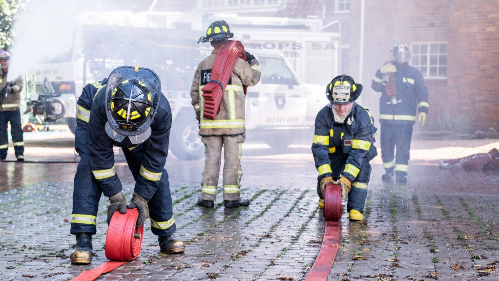 An image depicting fire fighters
