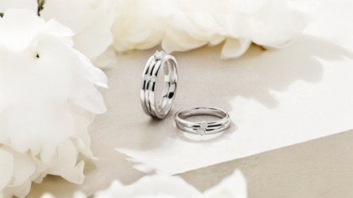  	Platinum jewellery