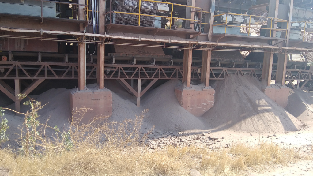 An image of a conveyor system 