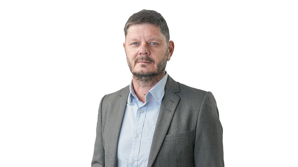 Ukwazi MD Jaco Lotheringen