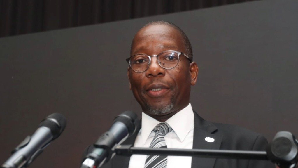 BUSA CEO Khulekani Mathe