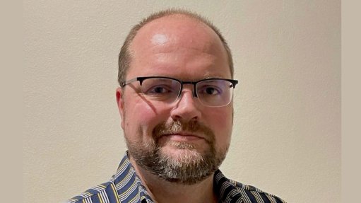 The above image depicts IMS-SA director Hannes Crouse