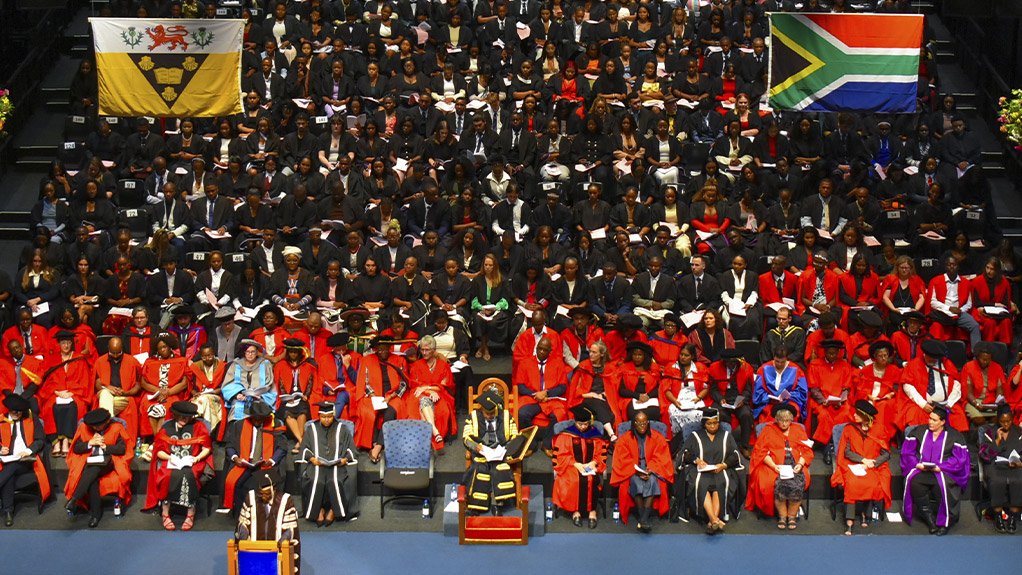 Justice Madlanga takes up Chancellor’s mantle at Rhodes University October graduation ceremony
