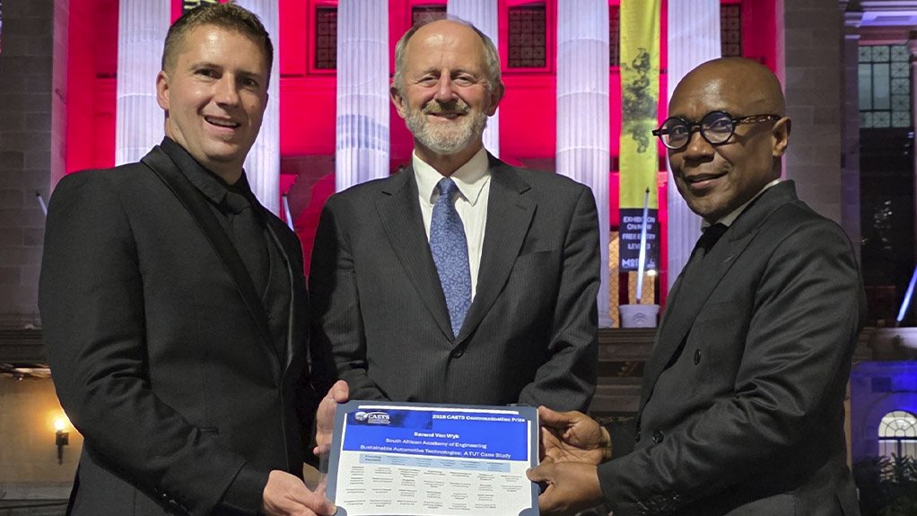 TUT Solar Car Project Wins Prestigious Global Engineering Prize