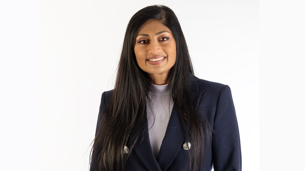 Head and shoulders shot of Shamini