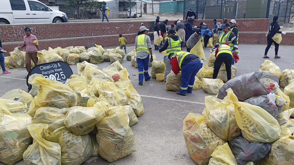 Clean up and recycle SA week 2025 unites over 120 000 South Africans to remove visible litter from the environment 