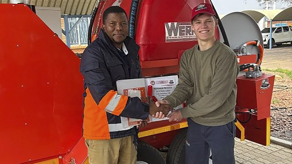 First Werner Pumps Trailer in Botswana Handed Over to Gaborone Municipality