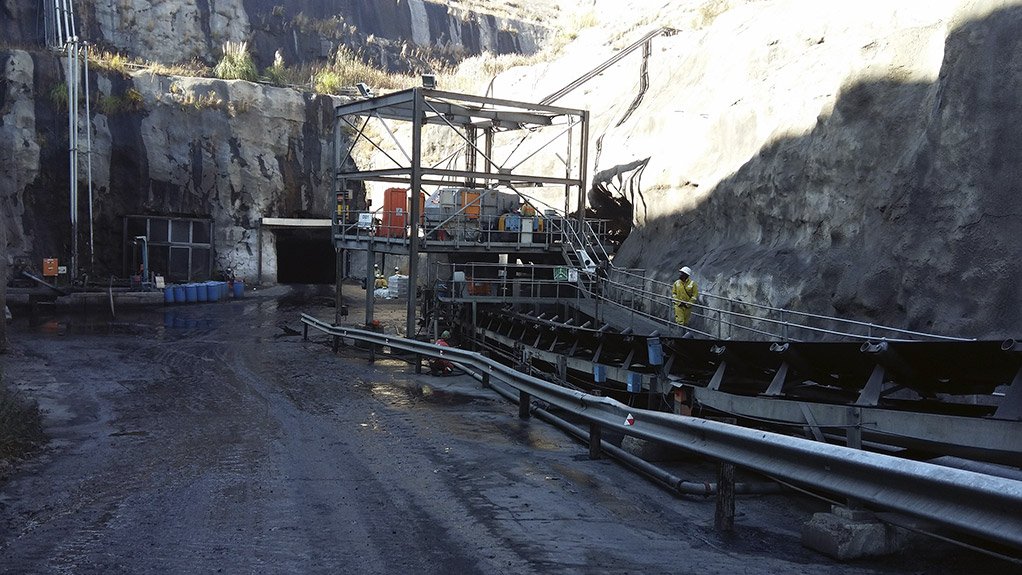A Weba cascade chute installed at a coal mine in Mpumalanga, designed to control material flow and minimise dust and spillage