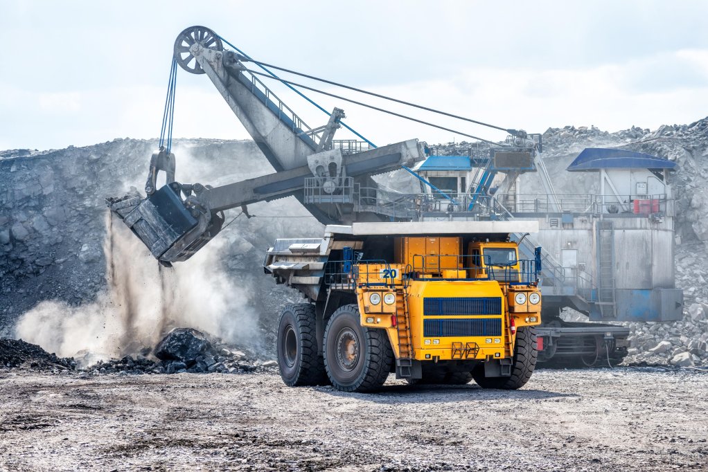 SUPPORTING RELIABILITY
Couplings play a vital role throughout mining operations, transferring torque between rotating shafts while compensating for angular, parallel or axial misalignment