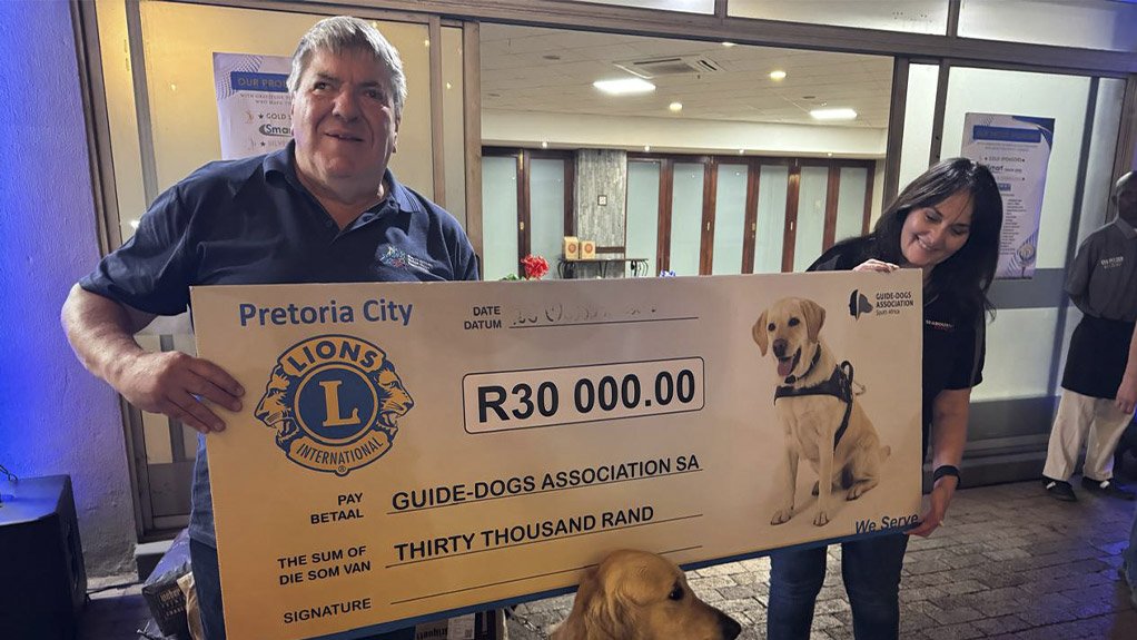 Strata Logistics Swings for Sight — Raising R30,000 for the SA Guide Dogs Association  