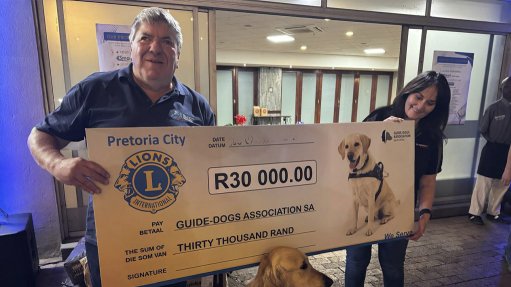 Strata Logistics Swings for Sight — Raising R30,000 for the SA Guide Dogs Association