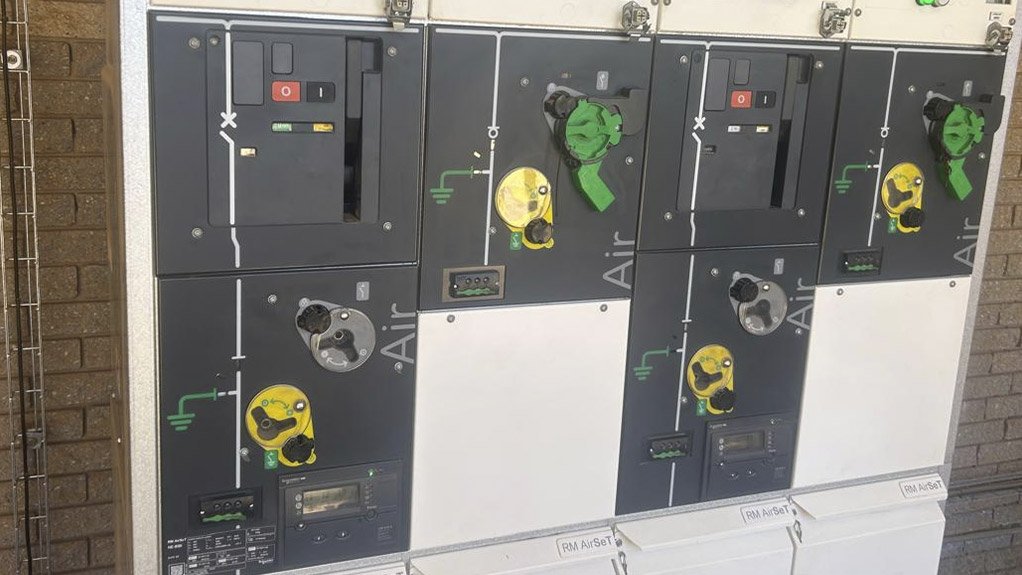 Two-a-Day modernises operations with Schneider Electric’s RM AirSeT, advancing sustainability in South Africa’s fruit industry