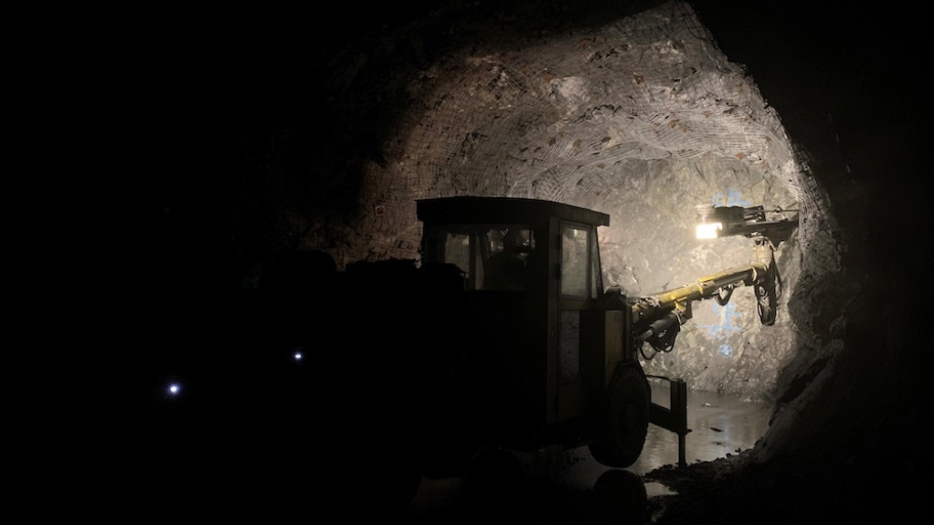 Image of Pumpkin Hollow drill rig