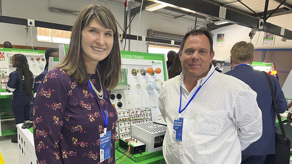 Schneider Electric workshop unveiled at Sedibeng TVET College – a milestone in practical skills development