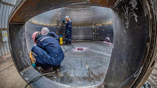 An image of a welding in a pressure vessel