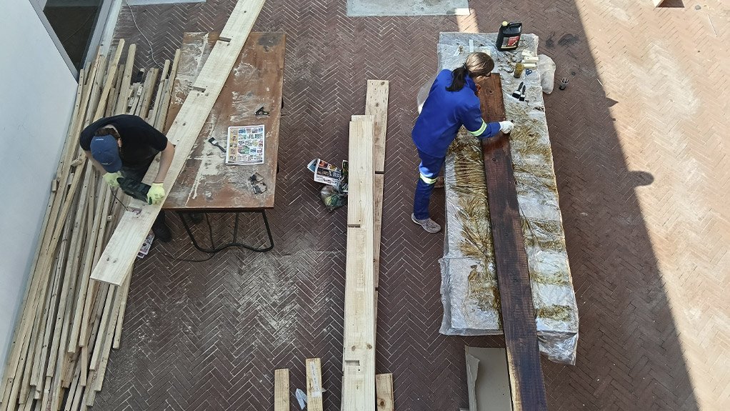 UP Architecture students and Melusi residents build together for community improvement