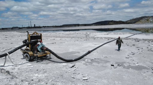 An image of pumping at the Phalaborwa project