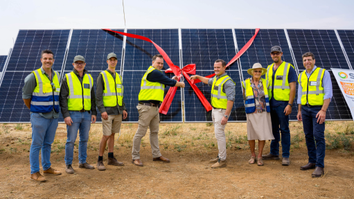 An image of the Maxwell Solar Power Plant stakeholders