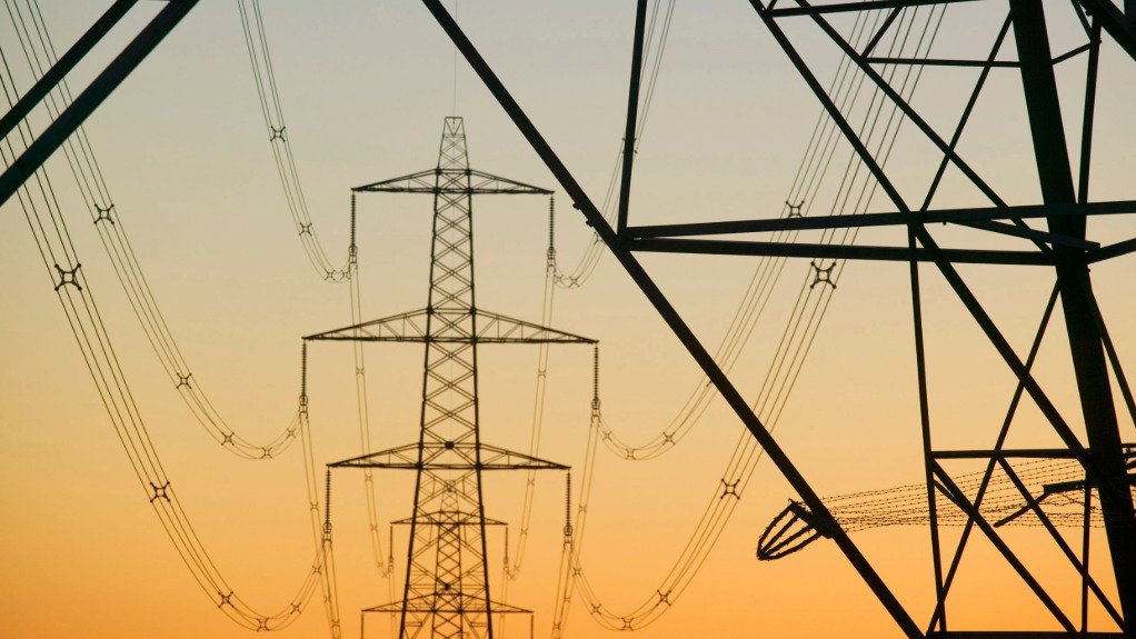 An image of electricity pylon