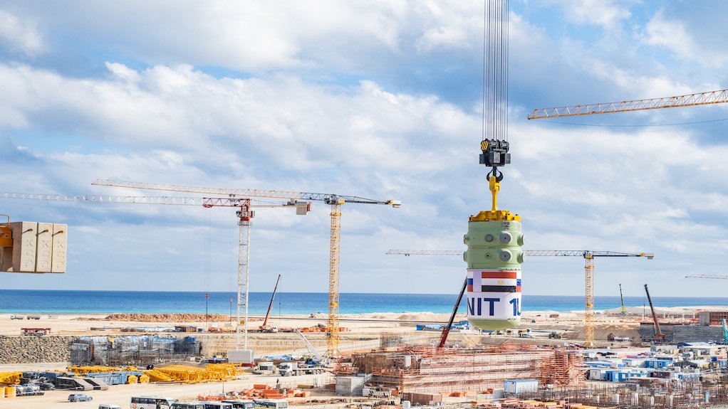 El Dabaa unit being installed