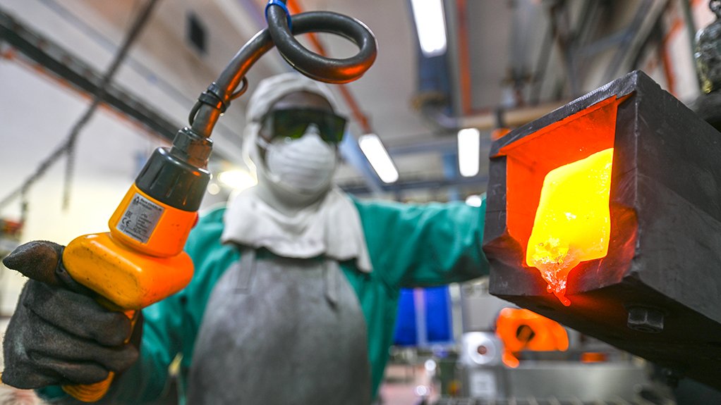 Platinum sponge traded by China’s Guangzhou Futures Exchange.