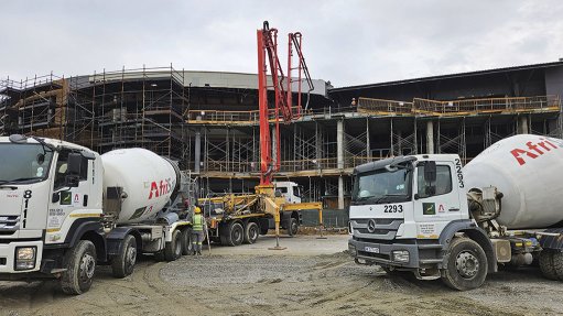 Concrete is cast at Concor’s The View project at Fourways Mall using a boom pump to ensure efficient, accurate placement on the structure