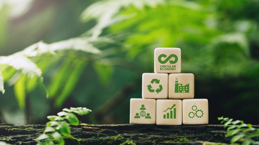 An image showing a circular economy concept 