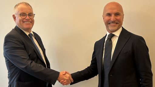 Sappi CEO Steve Binnie and UPM President and CEO Massimo Reynaudo