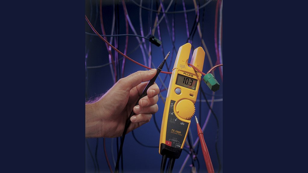  How to Use a Voltage Tester: An Essential Guide for Electrical Safety and Efficiency Fluke Electrical Application Note      