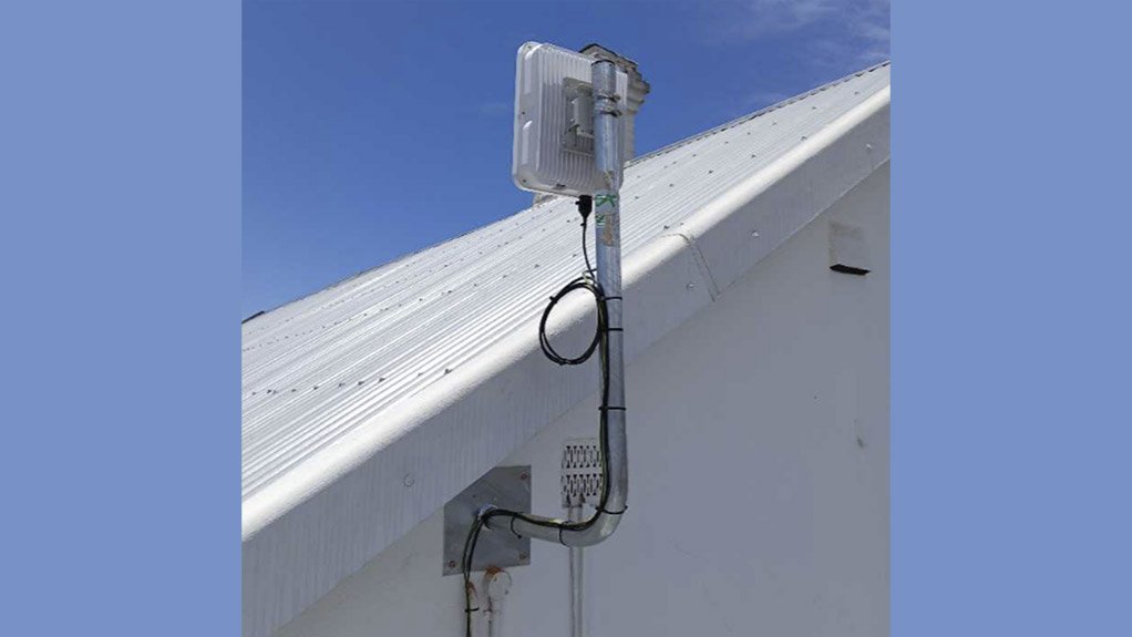 Image of a box mounted onto a roof of a home