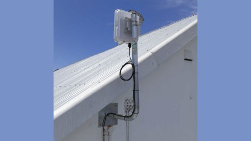 Image of a box mounted onto a roof of a home