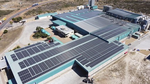Aerial image of rooftop solar on a warehouse