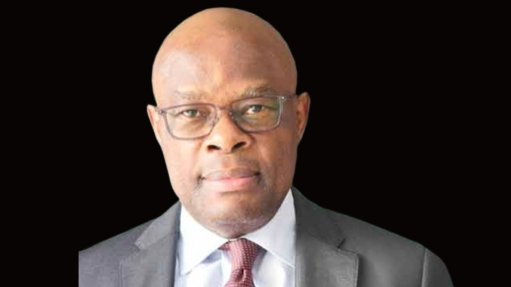  Kennedy Mbekeani, AfDB director general for Southern Africa