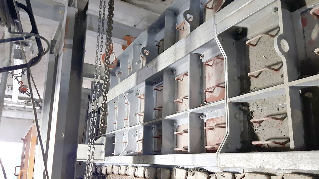 An innovative external wear-monitoring design by Weba Chute Systems allows liner condition to be measured from outside the chute, improving safety while enabling predictable maintenance and maximising plant availability at a platinum mine