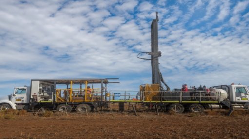 Image of drill rig at Donal project, Australia