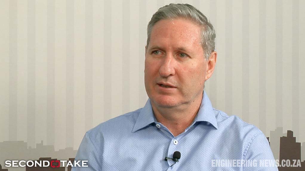 Growth outlook improving, but risks persist