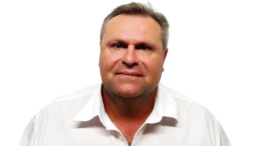  Raysonics Industrial CEO Bennie Groenewald