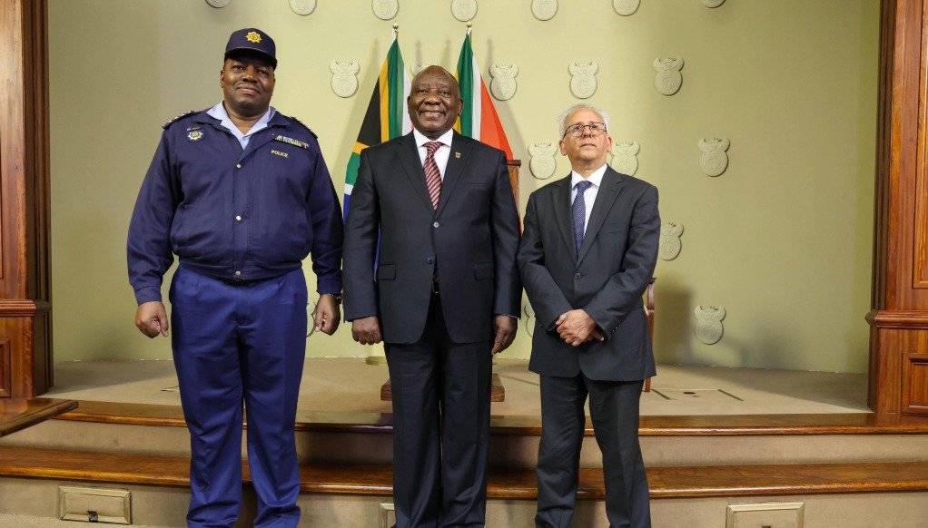 Saps National Commissioner general Fannie Masemola, President Cyril Ramaphosa and Police Minister Firoz Cachalia 