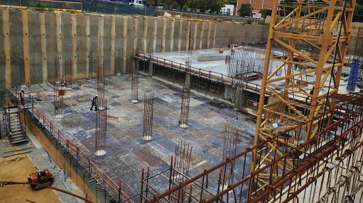 Concor has commenced construction of the 211 Oxford Road development in Rosebank, a fast track future-ready commercial building within the Oxford Parks Precinct, with basement formwork, reinforcement and concrete works progressing