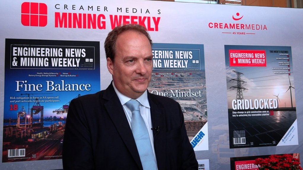 De Beers Group COO Kevin Smith talks to Engineering News & Mining Weekly at Investing in African Mining Indaba in Cape Town.