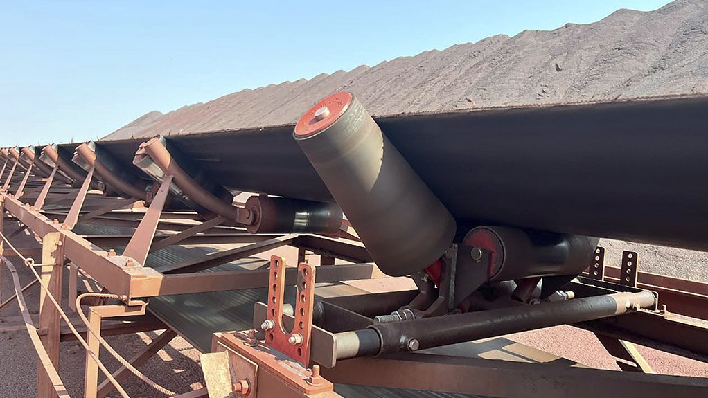 Image of Tru-Trac trackers on a conveyor belt