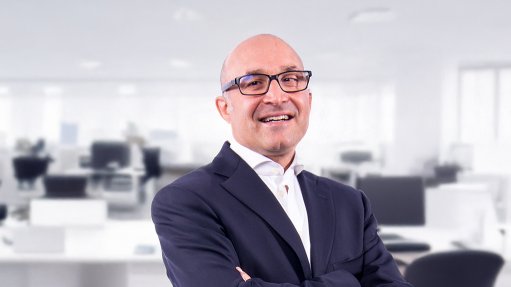 Araxi CE Bradley Sacks